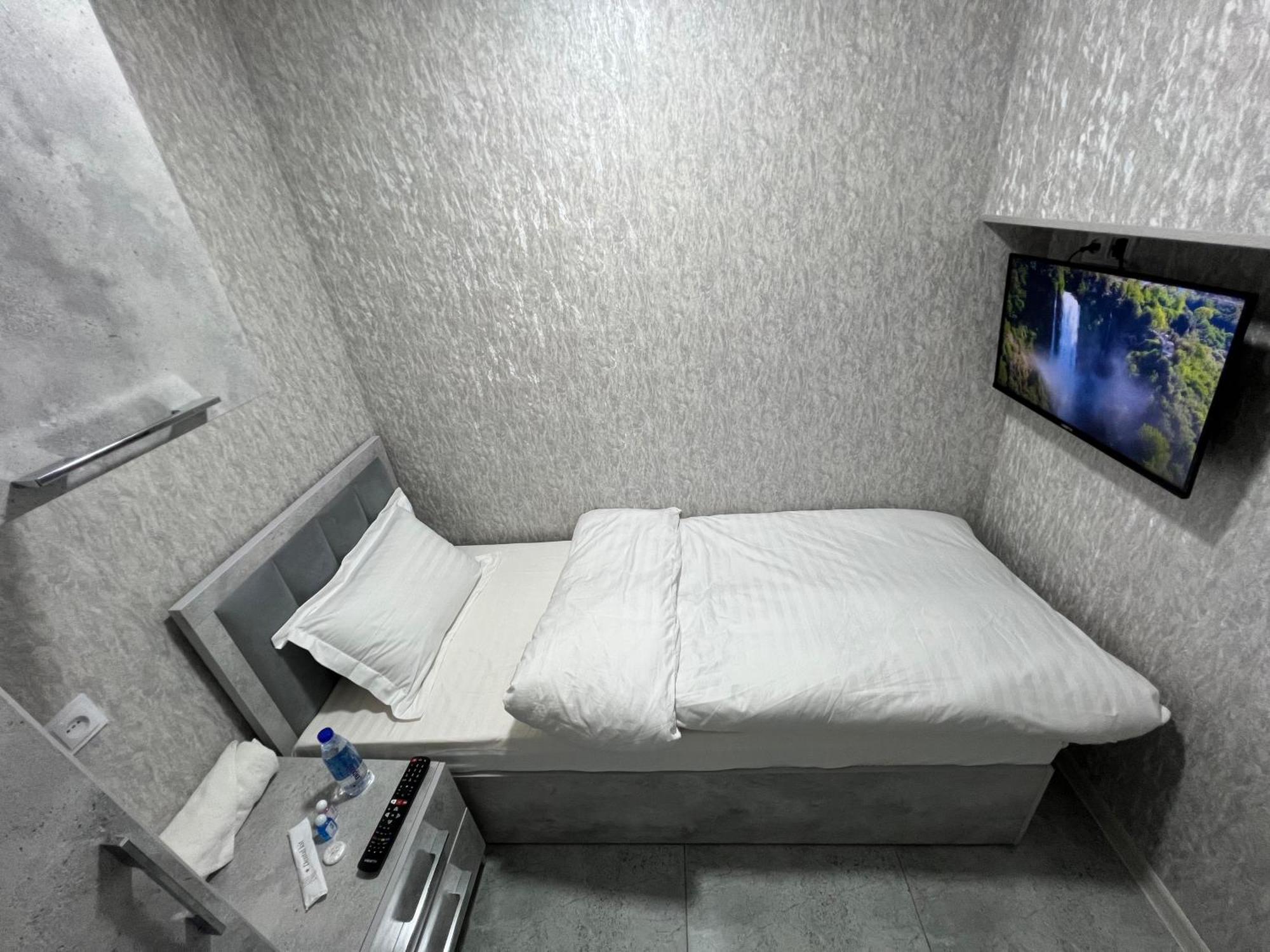 Revel Hotel Tachkent Extérieur photo