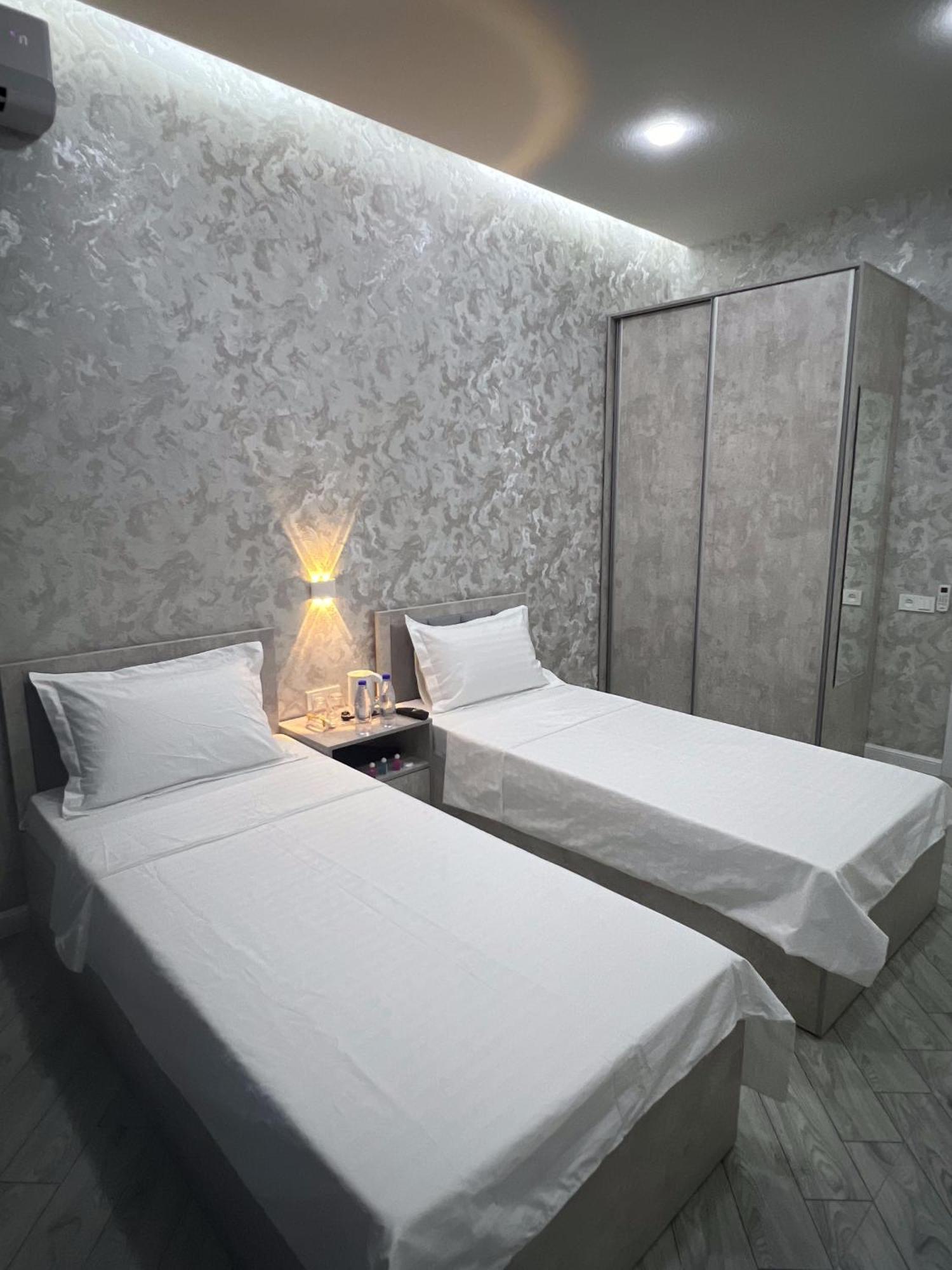 Revel Hotel Tachkent Extérieur photo
